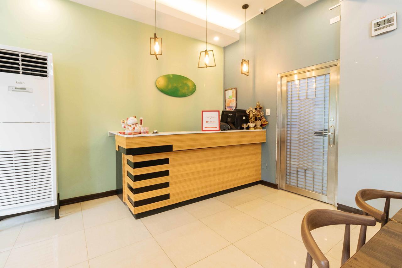 Reddoorz Plus @ Tayuman Manila Exterior foto