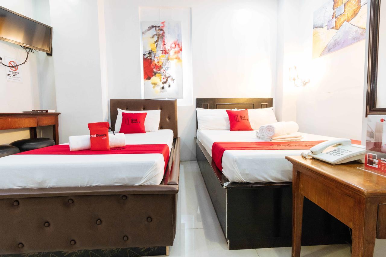 Reddoorz Plus @ Tayuman Manila Exterior foto