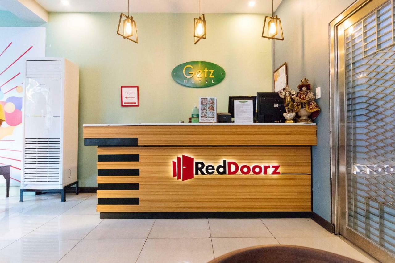 Hotel Reddoorz Plus @ Tayuman Manila Exterior foto